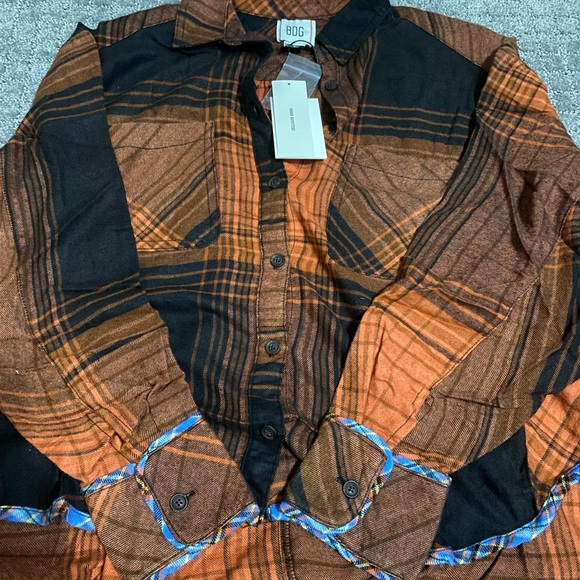 BDG Karl Slouchy Flannel Button-Down Shirt NWT Size M - Red Multi - Picture 5 of 8